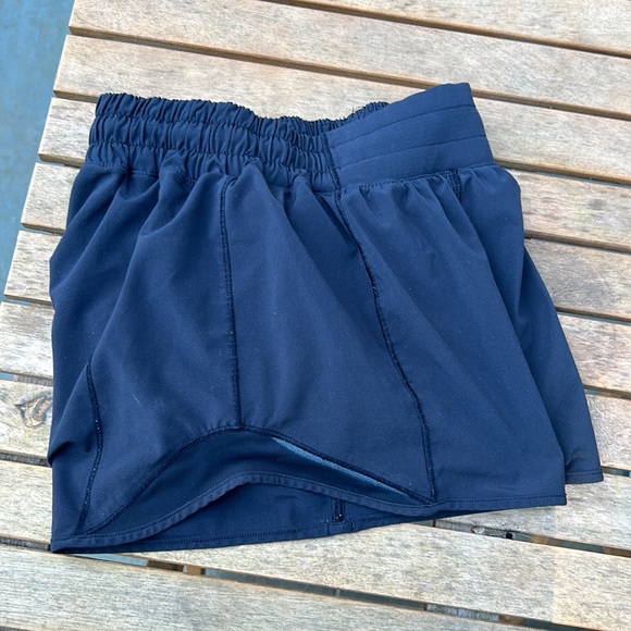 black lululemon hotty hot low rise shorts. 4” size 2 - Picture 4 of 4